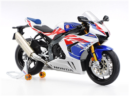 TAMIYA ... HONDA CBR1000RR-R FIREBLADE SP 30TH ANNIVERSARY MOTORCYCLE