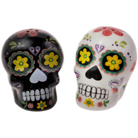 No Vida Cantina Skull Salt & Pepper Set