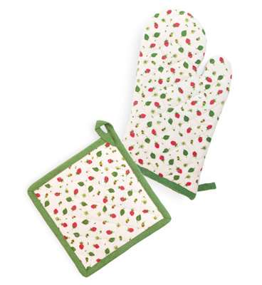 Strawberry Season Oven Mitt & Pot Holder