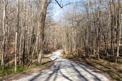Kentucky, Wayne County, 15.03 Acre Woodland Heights, Lot 09, Creek. TERMS $709/Month
