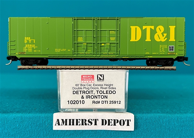 102010 Micro Trains Detroit Toledo & Ironton Box Car  DT& I