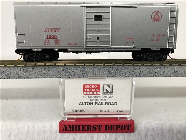 20586 Micro Trains Alton Railroad Box Car