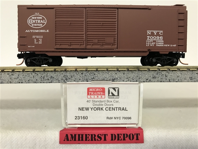 23070 Micro Train Canadian National Box Car CN