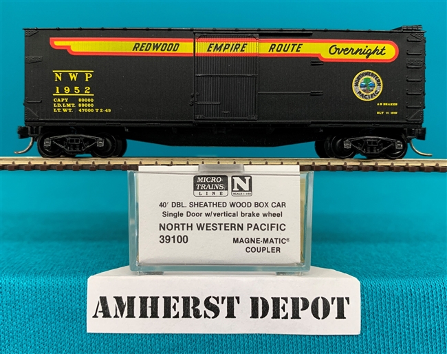 39100 Northwestern Pacific Micro-Trains NP Box Car