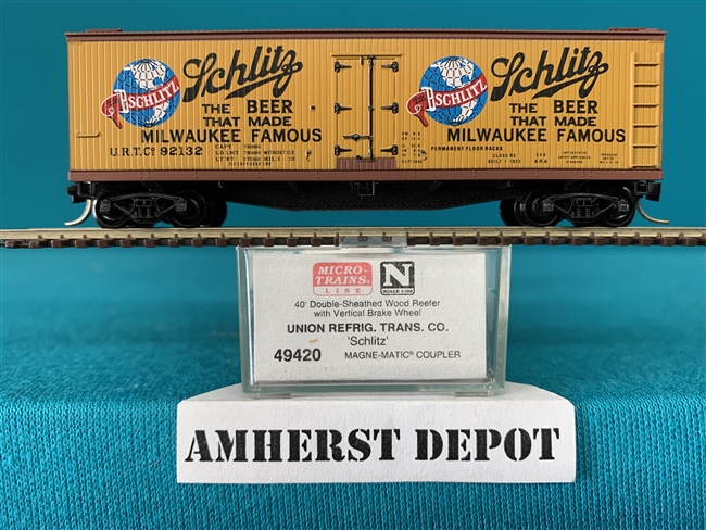 49420 Micro Train Union Reefer Schlitz Wood Reefer Car