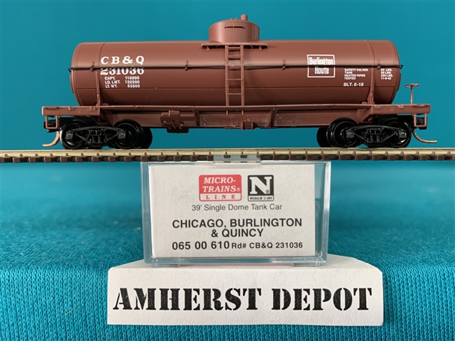 65 00 610 Micro Trains Chicago, Burlington & Quincy Tank Car CB &Q