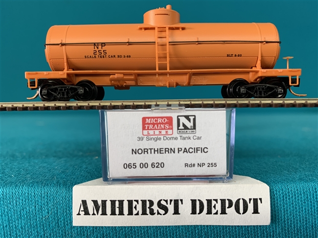 65 00 620 Micro Trains Northern Pacific Tank Car NP