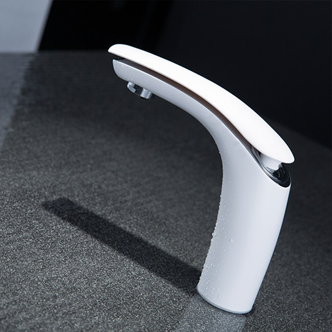 Rio Rouge Temperature Controlled Faucet