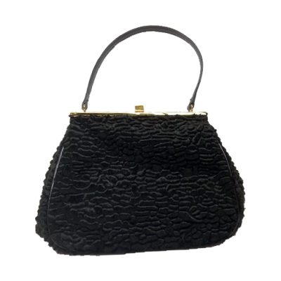 Gigi - Black Faux Lambs Wool