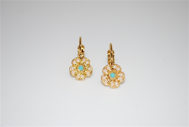 Mariana Earrings from the Polar Paradise Collection and Yellow Gold Plating