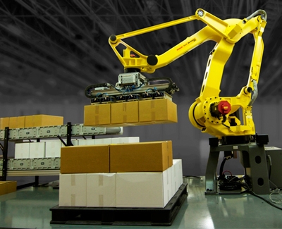 FANUCâ€™s M-410 Series Palletizing Robot