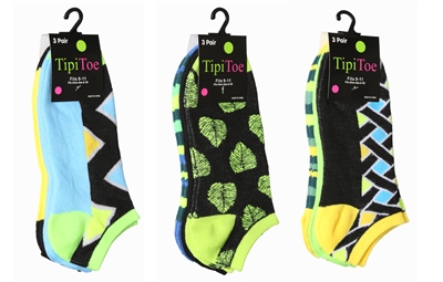 Wholesale Women's 3 Pack Novelty Patterned Cute Ankle Socks (60 Packs)
