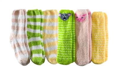 Wholesale Women's 3 Pairs Fuzzy Skid-Proof Solid Crew Sock (40 Packs)