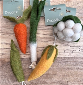 5asst Wool Vegetables 10cm