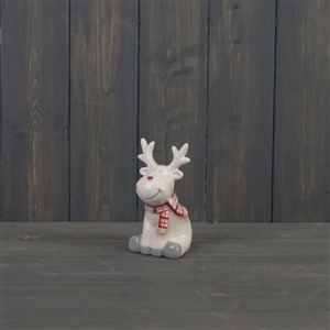 Ceramic Sitting Reindeer With Scarf 13cm