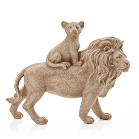 Sandstone Look Lion And Babies 28cm