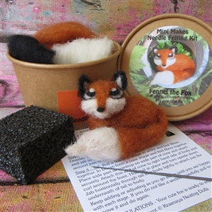 Needle Felting Kit in Gift Tub  - Fennel the Fox