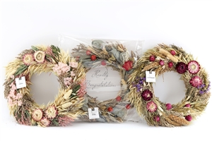 Scented Wreath 3 Assorted 30x28cm