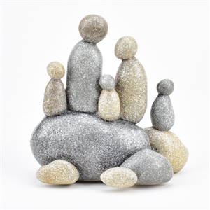 Pebble Sculpture - Family 12.5cm