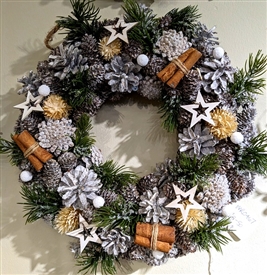 DUE EARLY AUGUST Cinnamon & Stardust Festive Christmas Wreath 36cm