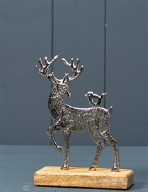 Silver Metal Reindeer On Wooden Base17cm