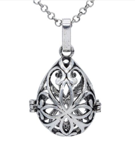 Amazon.com: DAOCHONG Tree of Life Aromatherapy Necklace, S925 Sterling  Silver Ball Shape Essential Oils Diffuser Locket Pendant Necklace 18+2  inches Rolo Chain with 10 PCS Stones : Health & Household