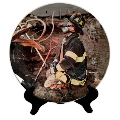 Oscar Prays at Sunrise Porcelain Plate