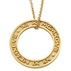 Numeros™ Loop Pendant -18K Yellow