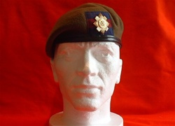 Scots Guards Beret Guards Beret Patch + Grenadier Quality Bi-Metal Beret Badge