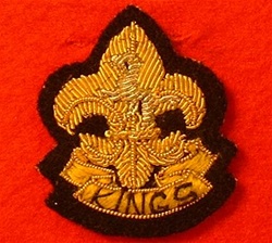 King`s Regiment Side Cap Badge ( KR Officers Beret Badge )
