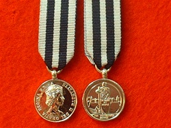 Queen`s Police Miniature Medal
