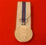 Replacement Court Mounted Queens Silver Jubilee Full Size Medal