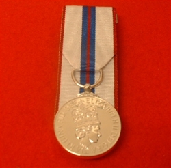 Replacement Court Mounted Queens Silver Jubilee Full Size Medal