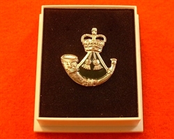 Quality The Rifles Boxed Infantry Enamel Lapel Badge ( The Rifles Lapel Badge )