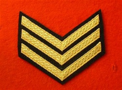 Mess Dress Sergeants Chevrons ( SGT Stripes Gold on Black )