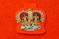 Army Staff & Colour Sergeant Mess Dress Crown Red ( S/SGT C/SGT Red mess Dress Badge Gold on Red )