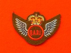 Q.A.D. I Instructor Wings ( Air Dispatch Qualification Wings ) Uniform Badge.
