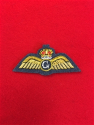 Quality Royal Air Force Reserve Glider Pilot Mess Dress Badge Hand Embroidered Gold Bullion Wire.