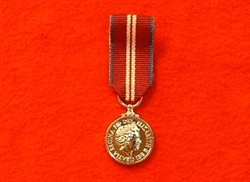 Swing Mounted Queens Diamond Jubilee Miniature Medal