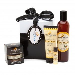 Bee by the Sea Gift Box - Large