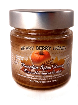 Creamed pumpkin spice honey mixed with natural spices.