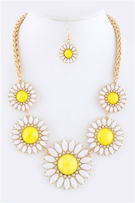 Flower Necklace Set