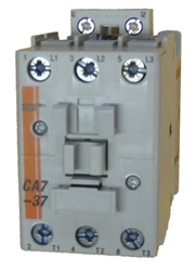 Sprecher and Schuh CA7-37-00 3 pole 37 AMP contactor