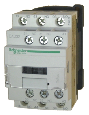 CAD32 Schneider Electric / Telemecanique 10 AMP 5 Pole Control Relay
