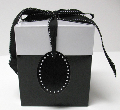 Eco Medium Black Tie Pop-Up Box