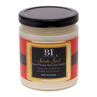 Santa Suit 9 Oz Candle