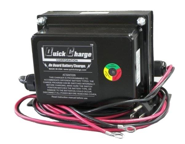 p83739431 : JLG Scissor Lift Battery Charger 24 volt 25 amp