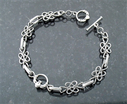 Claddagh Infinity Love Knot Bracelet ( S104)