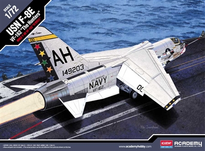 12521 F-8E VF-162 "THE HUNTERS" USN