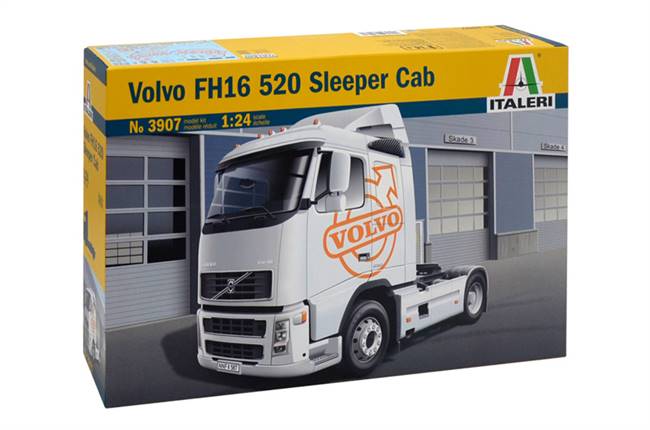 553907 1/24 Volvo FH16 520 Sleeper Cab
